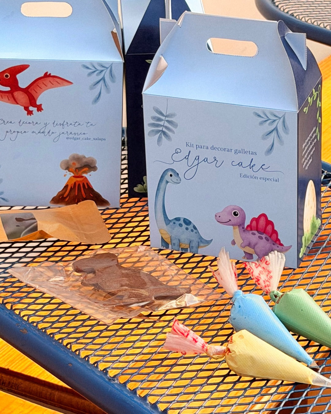 KIT PARA DECORAR GALLETAS DE DINOSAURIOS